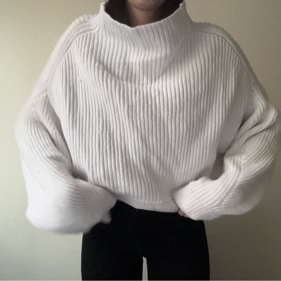 Free People Sweaters - NWT free people White VERY oversized knitted sweater for casual winter wear